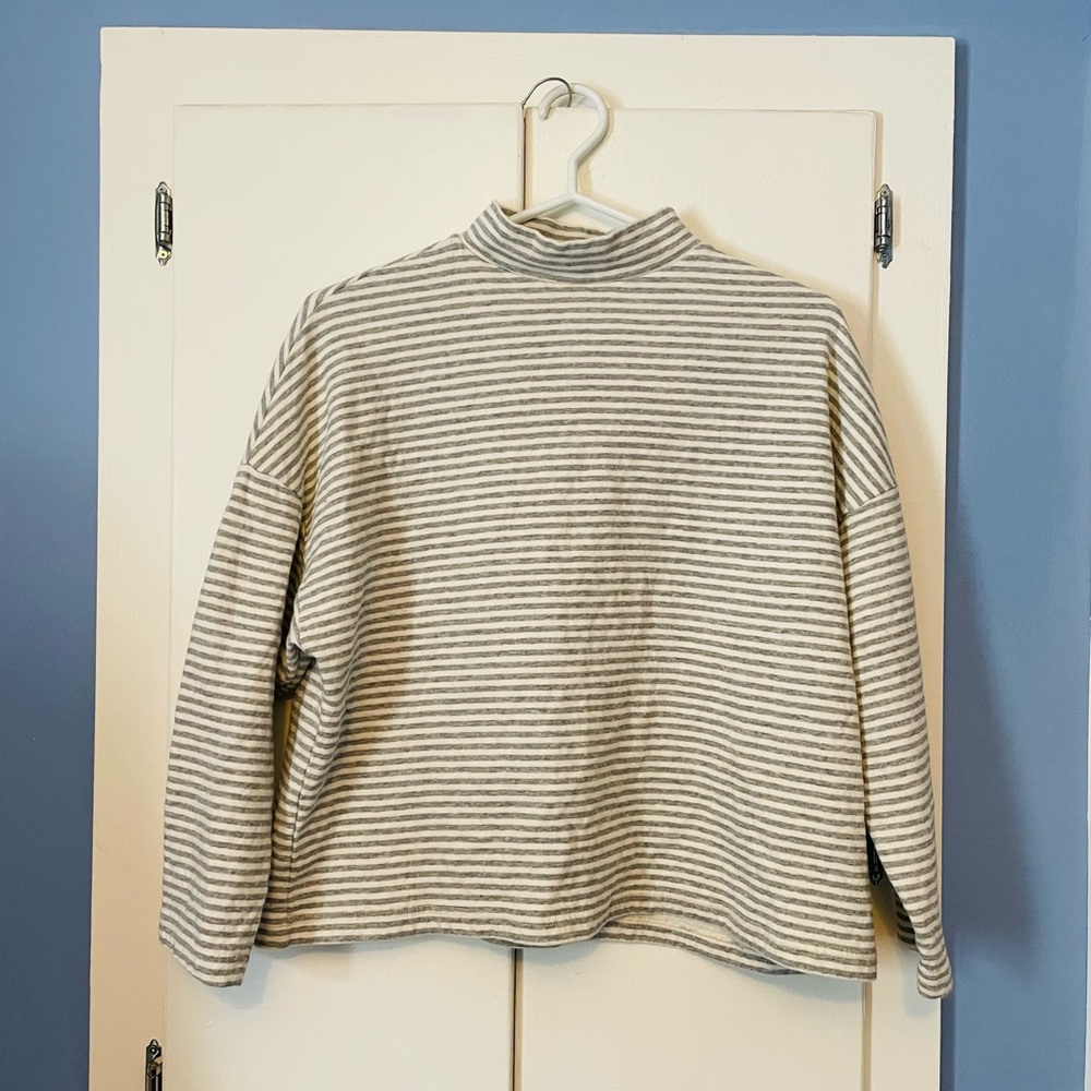 Mod Ref S/M oversized sweater